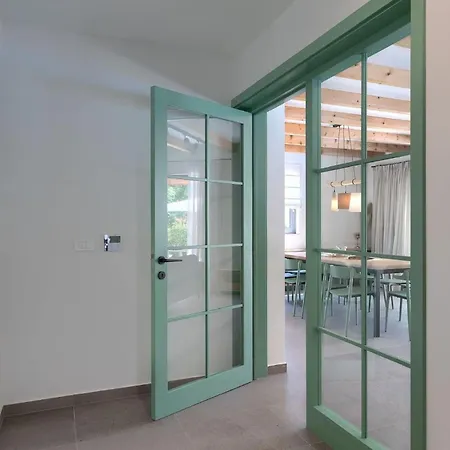 Modern Fritula With Pool In Vizinada Villa *