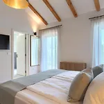 Modern Fritula With Pool In Vizinada Villa *