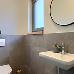 Modern Fritula With Pool In Vizinada