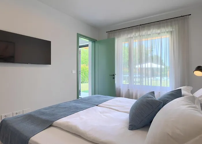 Modern Fritula With Pool In Vizinada * Lasci